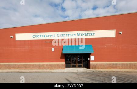 Hickory, North Carolina, USA-19 dicembre 2024: Greater Hickory Cooperative Christian Ministry, entrata dell'edificio dell'Eunice Moose Memorial Center. Foto Stock