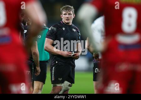 Swansea, Regno Unito. 21 dicembre 2024. Jac Morgan di Ospreys durante il match Ospreys vs Scarlets United Rugby Championship. Crediti: Gruffydd Thomas/Alamy Foto Stock