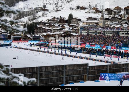 Ambientazione, uomini 12,5 km inseguimento durante la Coppa del mondo BMW IBU Annecy le Grand-Bornand, evento di biathlon il 21 dicembre 2024 a le Grand-Bornand, Francia Foto Stock