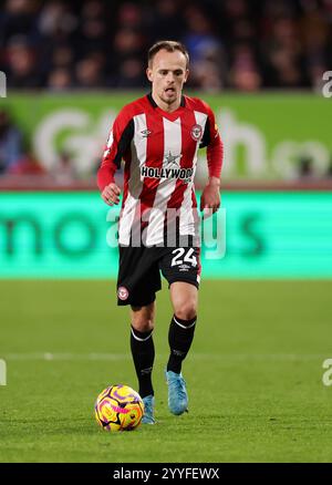 Londra, Regno Unito. 21 dicembre 2024. Mikkel Damsgaard di Brentford durante la partita di Premier League al Gtech Community Stadium di Londra. Il credito per immagini dovrebbe essere: David Klein/Sportimage Credit: Sportimage Ltd/Alamy Live News Foto Stock