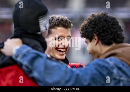 Eindhoven, Paesi Bassi. 22 dicembre 2024. EINDHOVEN, 22-12-2024, Philips Stadium, football, Dutch eredivisie, stagione 2024/2025, giocatore PSV Guus Til prima della partita PSV - Feyenoord Credit: Pro Shots/Alamy Live News Foto Stock