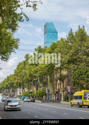 Tbilisi, Georgia - 06 settembre 2019: La facciata del Teatro Nazionale Rustaveli di Tbilisi. Tbilisi è la capitale e la città più grande della Georgia Foto Stock
