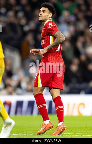 Londra, Regno Unito. 22 dicembre 2024. Luis Díaz di Liverpool in azione. Partita di Premier League, Tottenham Hotspur contro Liverpool allo stadio Tottenham Hotspur di Londra domenica 22 dicembre 2024. Questa immagine può essere utilizzata solo per scopi editoriali. Foto per uso editoriale di Lewis Mitchell/Andrew Orchard fotografia sportiva/Alamy Live news Credit: Andrew Orchard fotografia sportiva/Alamy Live News Foto Stock