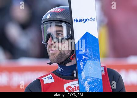 Ramsau. Am. Dachstein, Austria. 22 dicembre 2024. RAMSAU. AM. DACHSTEIN, AUSTRIA - 21 DICEMBRE: Alessandro Pittin d'Italia durante la Coppa del mondo nordica combinata Ramsau maschile - individuale Gundersen HS96/10km Ramsau am Dachstein il 21 dicembre 2024 a Ramsau. am. Dachstein, .241221 SEPA 12 090 - 20241222 PD8461 credito: APA-PictureDesk/Alamy Live News Foto Stock