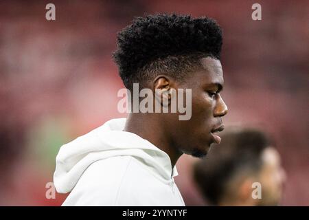 Bilbao, Espagne. 4 dicembre 2024. Aurelien TCHOUAMENI del Real Madrid durante la partita di calcio della Liga spagnola tra Athletic Club e Real Madrid il 4 dicembre 2024 allo stadio San Mames di Bilbao, Spagna - Photo Matthieu Mirville/DPPI Credit: DPPI Media/Alamy Live News Foto Stock