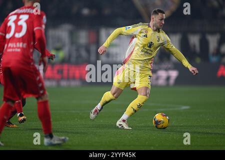 Teun Koopmeiners della Juventus FC durante la partita di calcio italiana di serie A tra AC Monza e Juventus FC il 22 dicembre 2025 allo stadio U-Power di Monza Foto Stock