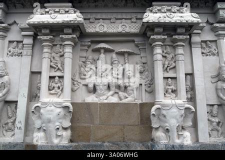 Tempio Kailasanatha costruito dal re Pallava Narasimhavarman figlio Mahendra otto secolo a Kanchipuram vicino Chennai, Tamil Nadu Foto Stock