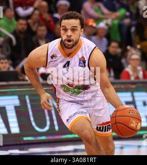 Bonn, Germania. 1 marzo 2025. Elias Bagette (Rostock), Telekom Baskets Bonn vs Rostock Seawolves, easyCredit BBL, Matchday 22, Bonn, 01.03.2025. Crediti: Juergen Schwarz/Alamy Live News Foto Stock