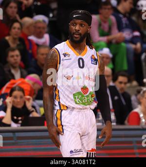 Bonn, Germania. 1 marzo 2025. JeQuan Lewis (Rostock), Telekom Baskets Bonn vs Rostock Seawolves, easyCredit BBL, Matchday 22, Bonn, 01.03.2025. Crediti: Juergen Schwarz/Alamy Live News Foto Stock