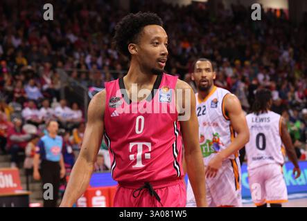Bonn, Germania. 1 marzo 2025. Darius McGhee (Bonn), Telekom Baskets Bonn vs Rostock Seawolves, easyCredit BBL, Matchday 22, Bonn, 01.03.2025. Crediti: Juergen Schwarz/Alamy Live News Foto Stock