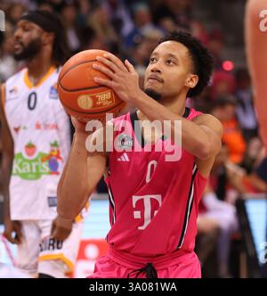 Bonn, Germania. 1 marzo 2025. Darius McGhee (Bonn), Telekom Baskets Bonn vs Rostock Seawolves, easyCredit BBL, Matchday 22, Bonn, 01.03.2025. Crediti: Juergen Schwarz/Alamy Live News Foto Stock