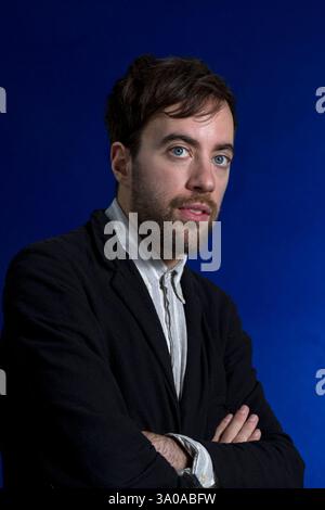 Il Booker Prize ha nominato lo scrittore britannico Ned Beauman, nella foto all'Edinburgh International Book Festival, dove ha parlato del suo ultimo romanzo intitolato "l'incidente del teletrasporto". L'evento di tre settimane è il più grande festival letterario del mondo e si tiene durante l'annuale Festival di Edimburgo. L'evento del 2012 ha visto la partecipazione di oltre 500 autori provenienti da tutto il mondo. Foto Stock