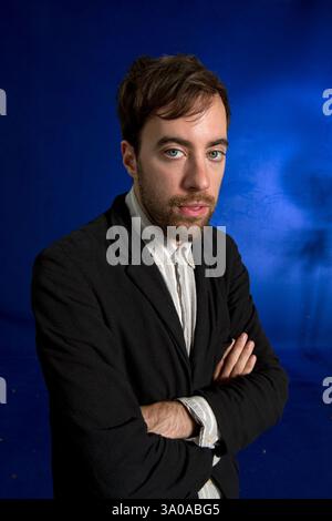 Il Booker Prize ha nominato lo scrittore britannico Ned Beauman, nella foto all'Edinburgh International Book Festival, dove ha parlato del suo ultimo romanzo intitolato "l'incidente del teletrasporto". L'evento di tre settimane è il più grande festival letterario del mondo e si tiene durante l'annuale Festival di Edimburgo. L'evento del 2012 ha visto la partecipazione di oltre 500 autori provenienti da tutto il mondo. Foto Stock