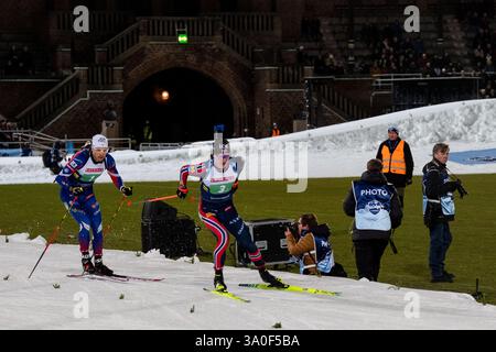 Cerca immagini stock, vettori e video rob-watkins-olympic-Stadium-johannes ··· Stockholm Olympic Stadium, Svezia, 3 marzo 2025 Johannes Thingnes Boe norvegese è inseguito da Emilien Jacquelin della Francia durante la Skidskyttekampen 2025 Biathlon Competition allo Stadio Olimpico di Stoccolma, Stoccolma, Svezia, il 3 marzo 2025. Foto: Rob Watkins/Alamy Live News Foto Stock