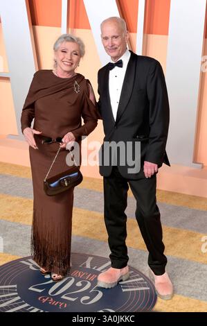 Debbie Harry und John Waters bei der Vanity Fair Oscar Party 2025 anlässlich der 97. Oscar-Verleihung im Wallis Annenberg Center for the Performing Arts Beverly Hills, 02.03.2025 *** Debbie Harry e John Waters alla Vanity Fair Oscar Party 2025 in occasione dei 97 premi Oscar al Wallis Annenberg Center for the Performing Arts Beverly Hills, 02 03 2025 foto:XJ.xBlocx/xFuturexImagex Vanity 5933 Foto Stock