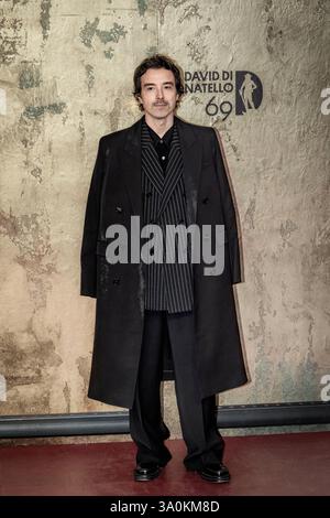 Antonio Diodato, cantante italiano. Roma, Italia - 3 maggio 2024: Antonio Diodato partecipa al Red carpet della cerimonia di premiazione del David di Donatello 2024 a Roma. Roma RM Italia Copyright: XGennaroxLeonardix Foto Stock