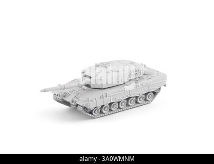 Moderno giocattolo con canotta bianca in miniatura isolato su sfondo bianco con percorso di ritaglio Foto Stock
