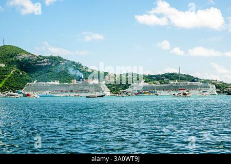 Charlotte Amalie, Saint St. Thomas, Isole Vergini americane USVI, Long Bay Charlotte Amalie Harbor, Mar dei Caraibi, interruzione linea NCL Norwegian Cruise Line, norvegese Foto Stock