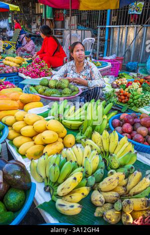 Cambogia, Battambang, mercato centrale o Psar Nat Foto Stock