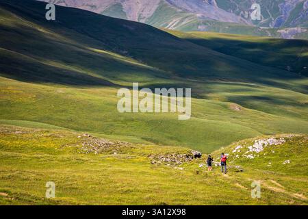 Francia, Hautes-Alpes (05), la grave, valle dell'Oisans, altopiano dell'Emparis (2363 m) Foto Stock