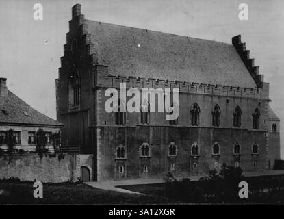 Haakonshall a Bergen -- dove le commedie arrivano sul palco. Haakonshallen a Bergen come ***** . Memoria di due grandi Bjornstjerne Bjornson e Edvard trovati nella Haakons Hall di Bergen, come negli anni precedenti, ancora un posto difficile. La Haakons Hall di Bergen. 17 ottobre 1932. Foto Stock