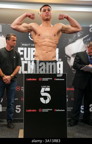 Maldron Hotel Brighton City Centre, 31 Cannon PL, Brighton and Hove, Brighton. Questa immagine raffigura Lucas Roehrig al giorno di pesatura per il Lucas Roehrig vs Camilo Castagno come parte dell'undercard per la partita di pugilato Harlem Eubank vs Tyrone McKenna di venerdì 7 marzo al Brighton Centre. . David Smith/Alamy 6 marzo 2025 Foto Stock