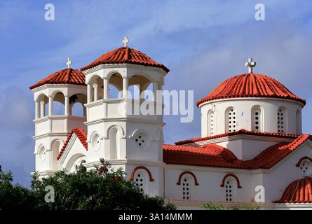 Chiesa di San Nicola - Chiesa di Agios Nikolaos, Livadia, Tilos, isole del Dodecaneso, Egeo meridionale, Grecia. Preso maggio 2025 Foto Stock