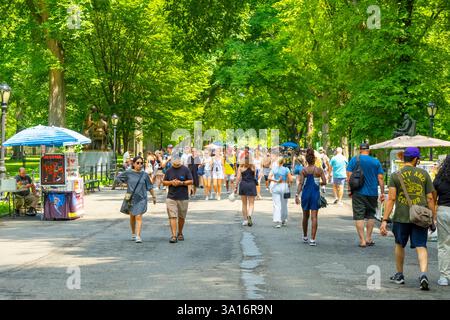 Stati Uniti, New York State, New York City, Manhattan, Central Park, The Mall Foto Stock