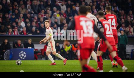Monaco, Germania. 5 marzo 2025. Joshua Kimmich (FCB) FC Bayern München - Bayer Leverkusen 05.03.2025 Copyright (nur für journalistische Zwecke) by Foto Stock
