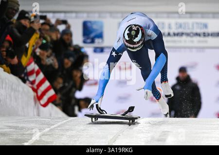Lago Placid, Vereinigte Staaten. 7 marzo 2025. LAKE PLACID, NY, STATI UNITI - 07 MARZO: Austin Florian (USA) gareggia durante la gara maschile di Heat 3 il 7 marzo 2025 al Mt Van Hoevenberg di Lake Placid, NY, Stati Uniti (foto di David Kirouac) credito: dpa/Alamy Live News Foto Stock