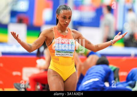 Apeldoorn, Paesi Bassi. 7 marzo 2025. APELDOORN, PAESI BASSI - 7 MARZO: Ana Peleteiro-Compaore di Spagna durante i Campionati europei di atletica leggera indoor 2025 ad Omnisport il 7 marzo 2025 ad Apeldoorn, Paesi Bassi. (Foto di Andre Weening/Orange Pictures) credito: Orange Pics BV/Alamy Live News Foto Stock