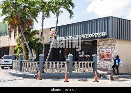 Il sole di gennaio a George Town, le Isole Cayman Foto Stock