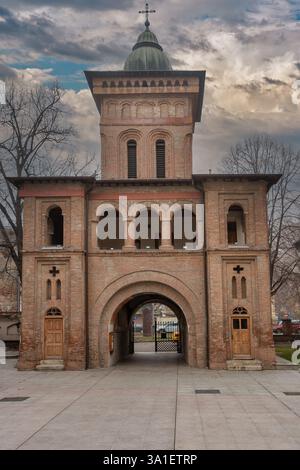 Facciata della porta del monastero di Antim a Bucarest, Romania. Foto Stock