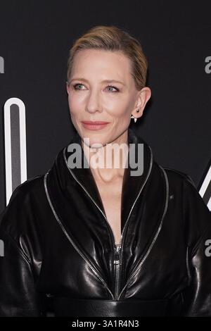 New York, Stati Uniti. 9 marzo 2025. NY. 9 marzo 2025. Cate Blanchett agli arrivi per la BORSA NERA Premiere, AMC Lincoln Square 13, New York, NY, 9 marzo 2025. Crediti: Kristin Callahan/Everett Collection/Alamy Live News crediti: Everett Collection Inc/Alamy Live News Foto Stock