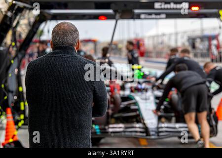 BAHRAIN INTERNATIONAL CIRCUIT, BAHRAIN - FEBBRAIO 27: Andrea Kimi Antonelli, Mercedes F1 W16 dalla Germania durante i test Bahrain International Circuit giovedì 27 febbraio 2025 a Sakhir, Bahrain (foto di Michael Potts/Agenzia BSR) credito: Agenzia BSR/Alamy Live News Foto Stock