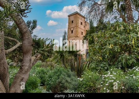 Giardini andalusi in Udayas kasbah. Kasbah di Udayas è un piccolo complesso fortificato e un simbolo dell'archittetura Almohade, aggiunto all'UNESCO W Foto Stock