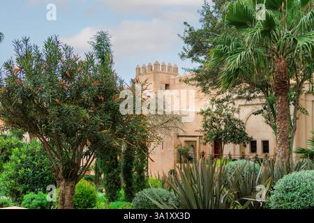 Giardini andalusi in Udayas kasbah. Kasbah di Udayas è un piccolo complesso fortificato e un simbolo dell'archittetura Almohade, aggiunto all'UNESCO W Foto Stock
