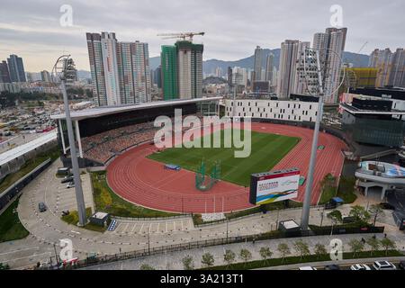 Un'ampia ripresa di tutto il Kai Tak Youth Sports Ground Foto Stock