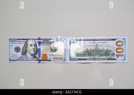 Banconota da 100 dollari, lato anteriore e retro Foto Stock