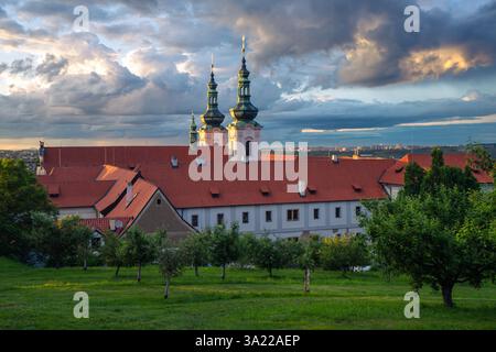 Questa è una vista dell'edificio Loreto, un museo storico e una chiesa il 30 maggio 2024 a Praga, Repubblica Ceca Foto Stock