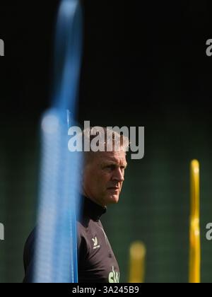 L'allenatore della Repubblica d'Irlanda Heimir Hallgrimsson durante una sessione di allenamento all'Aviva Stadium di Dublino. Data foto: Venerdì 6 settembre 2024. Foto Stock