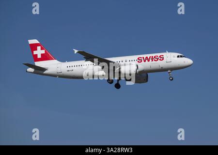 Aircraft Swiss, HB-IJP, Airbus A320-200 Foto Stock