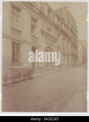 La fotografia di Eugène Atget della Maison du Précepteur de Francois 2 al 25 di rue de la Clef a Parigi mostra lo stile architettonico dell'edificio nel suo contesto storico. Foto Stock