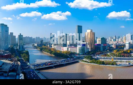 Sanjiangkou Urban Environment, Ningbo, provincia di Zhejiang, Cina Foto Stock