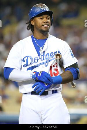 13 giugno 2014 - Los Angeles, CA, Stati Uniti d'America - 13 giugno 2014: Arizona Diamondbacks e Los Angeles Dodgers, Dodger Stadium di Los Angeles, CA. Hanley Ramirez #13 sorride al piatto. (Immagine di credito: © Peter Joneleit/Cal Sport Media/Cal Sport Media/ZUMAPRESS.com) Foto Stock