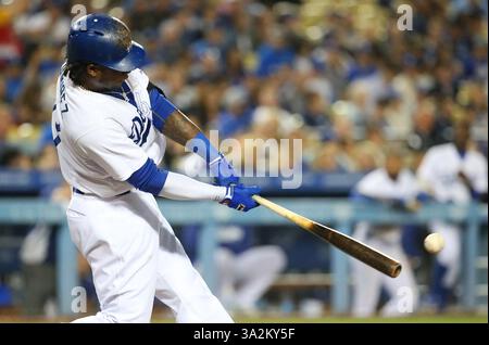 13 giugno 2014 - Los Angeles, CA, Stati Uniti d'America - 13 giugno 2014: Arizona Diamondbacks e Los Angeles Dodgers, Dodger Stadium di Los Angeles, CA. Hanley Ramirez #13 si connettono per un successo. (Immagine di credito: © Peter Joneleit/Cal Sport Media/Cal Sport Media/ZUMAPRESS.com) Foto Stock