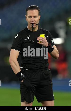 Roma, Italia. 13 marzo 2025. L'arbitro Danny Makkelie durante la partita di Europa League tra SS Lazio e Viktoria Plzen allo stadio Olimpico di Roma, 13 marzo 2025. Crediti: Insidefoto/Alamy Live News Foto Stock