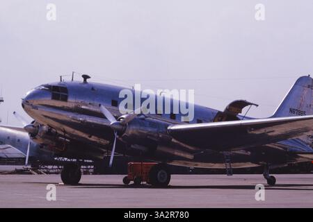 Curtiss C-46F N67985, 1970 Foto Stock