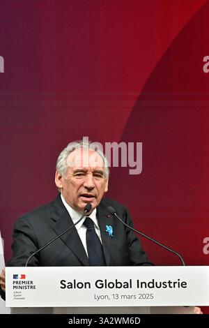 Lione, Francia. 13 marzo 2025. Il primo ministro Francois Bayrou visita la fiera Global industrie a Lione, in Francia, il 13 marzo 2025. Foto di Julien Reynaud/APS-Medias/ABACAPRESS. COM credito: Abaca Press/Alamy Live News Foto Stock