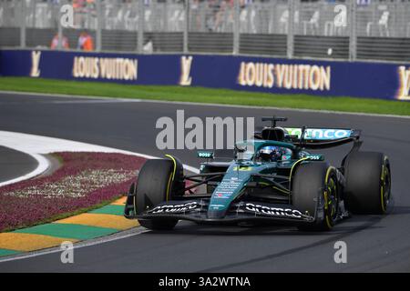 MELBOURNE, AUSTRALIA 14 marzo 2025. Nella foto: Il pilota di Formula 1 Aston Martin Lance Stroll (CAN) 18 durante le prove libere 2 all'Australian Round del Campionato del mondo di Formula 1 2025. Karl Phillipson / Alamy Live News Foto Stock